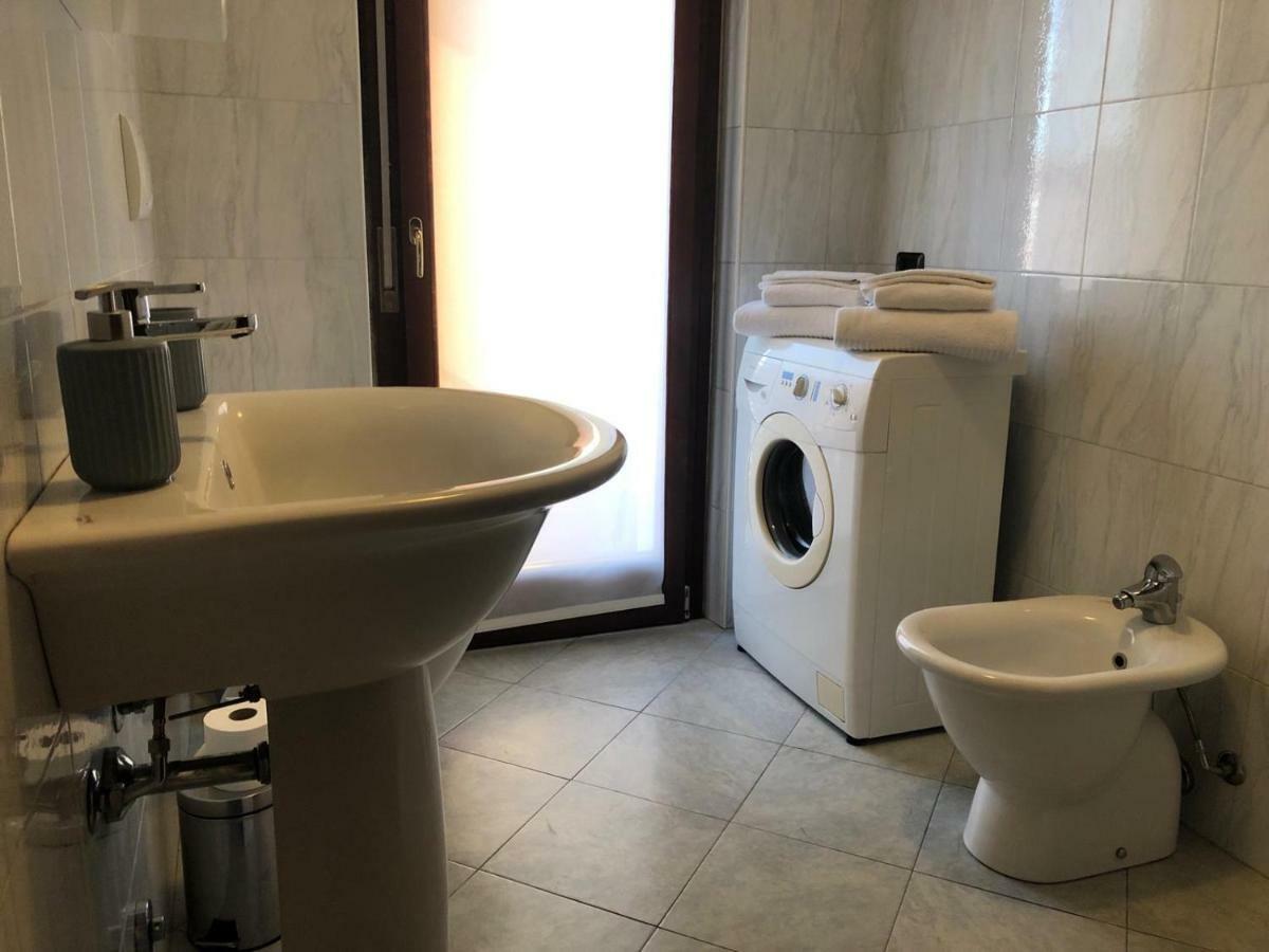 Appartamento Verona Fiera E Centro Екстериор снимка